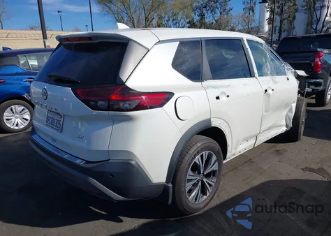 2022 Nissan Rogue Sv Fwd z USA, uszkodzony, nr VIN 5N1BT3BA3NC720126